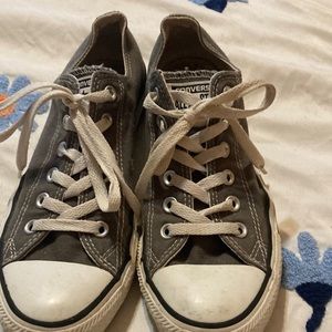 Converse all stars. Grey Size 7 men. Great condition
